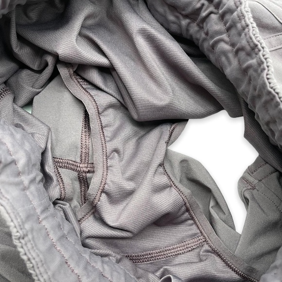 Lululemon Tracker Short V *4" - Picture 7 of 9